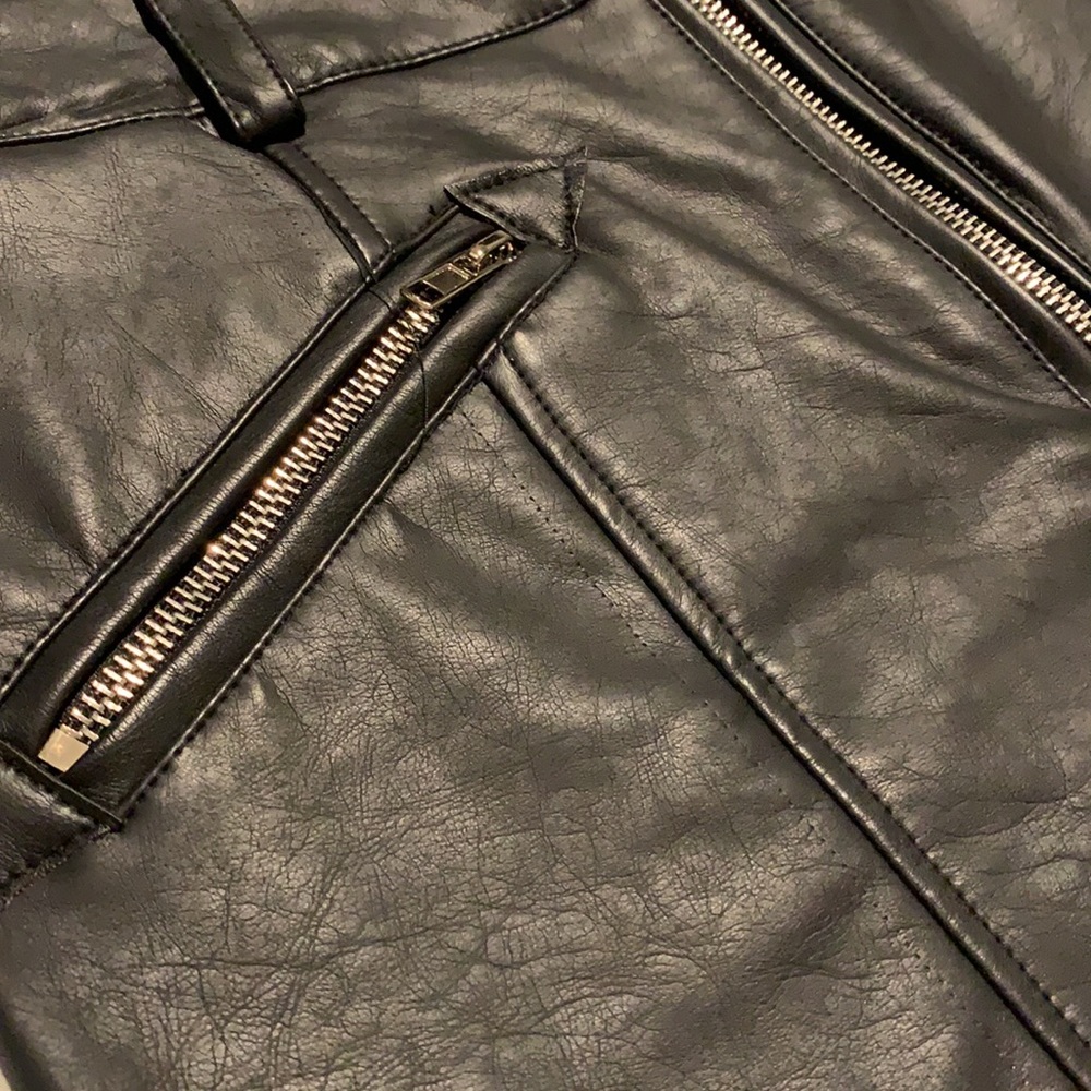 24HRS/Lip Service Faux Leather Shorts - Picture 3 of 6